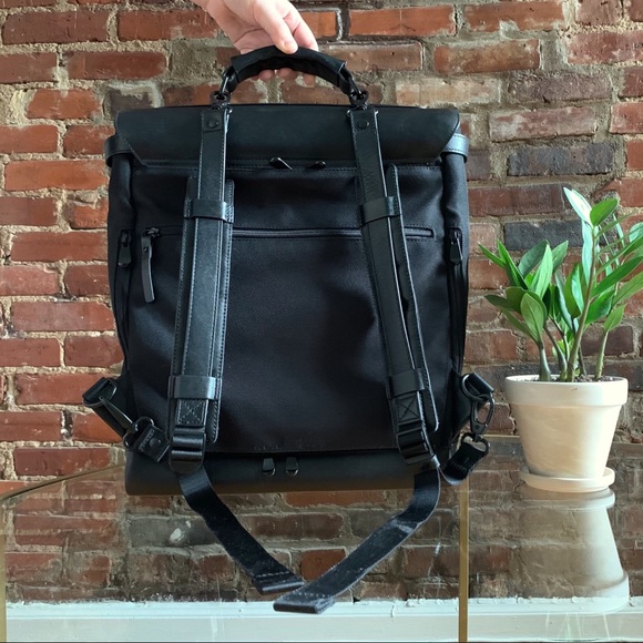 Lo & Sons The Prospect Backpack - Picture 10 of 16